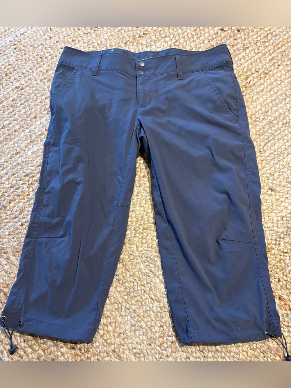 Columbia  Omni-Shield Advanced Repellency Capri Pants Women's 8 Stretch Hiking